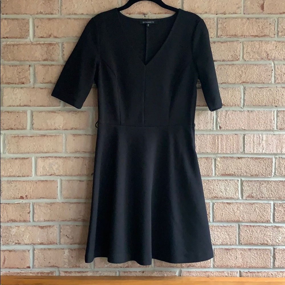 Short sleeve black dress with a flare ❤️